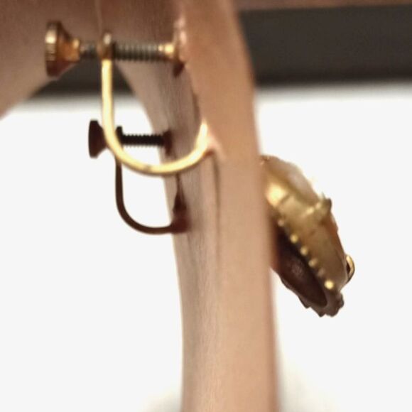 Antique Victorian Lady Profile Cameo 14K  GoldPlated Earrings Dangle - Picture 3 of 6